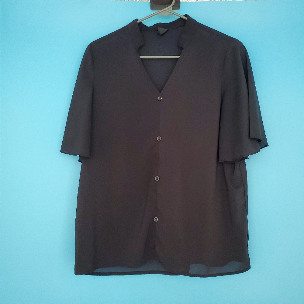 SHEIN Blouse Size Small Black Button Up V-Neck Short Sleeve